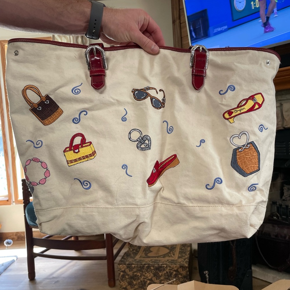 Stylish Cream Tote Bag with Red Accents